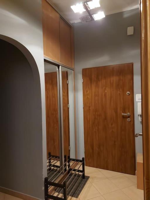 Homelyapartment Краків Екстер'єр фото
