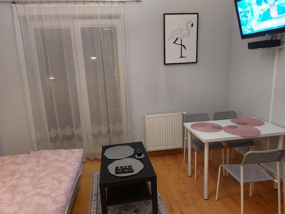 Homelyapartment Краків Екстер'єр фото